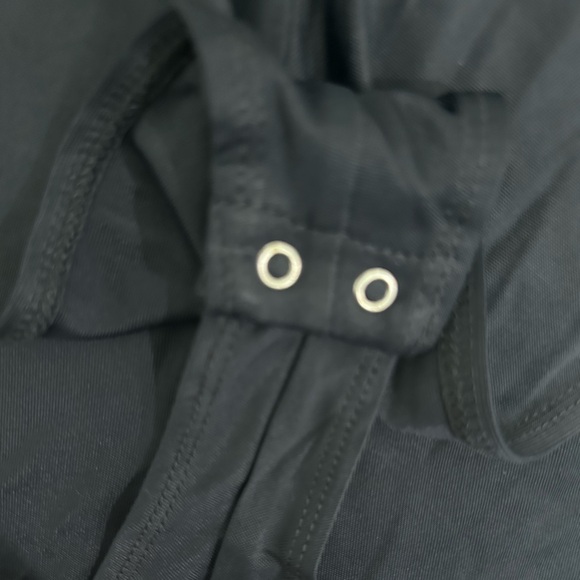 FARM Rio Black Cutout Long Sleeve Bodysuit NWOT Large - Picture 14 of 15